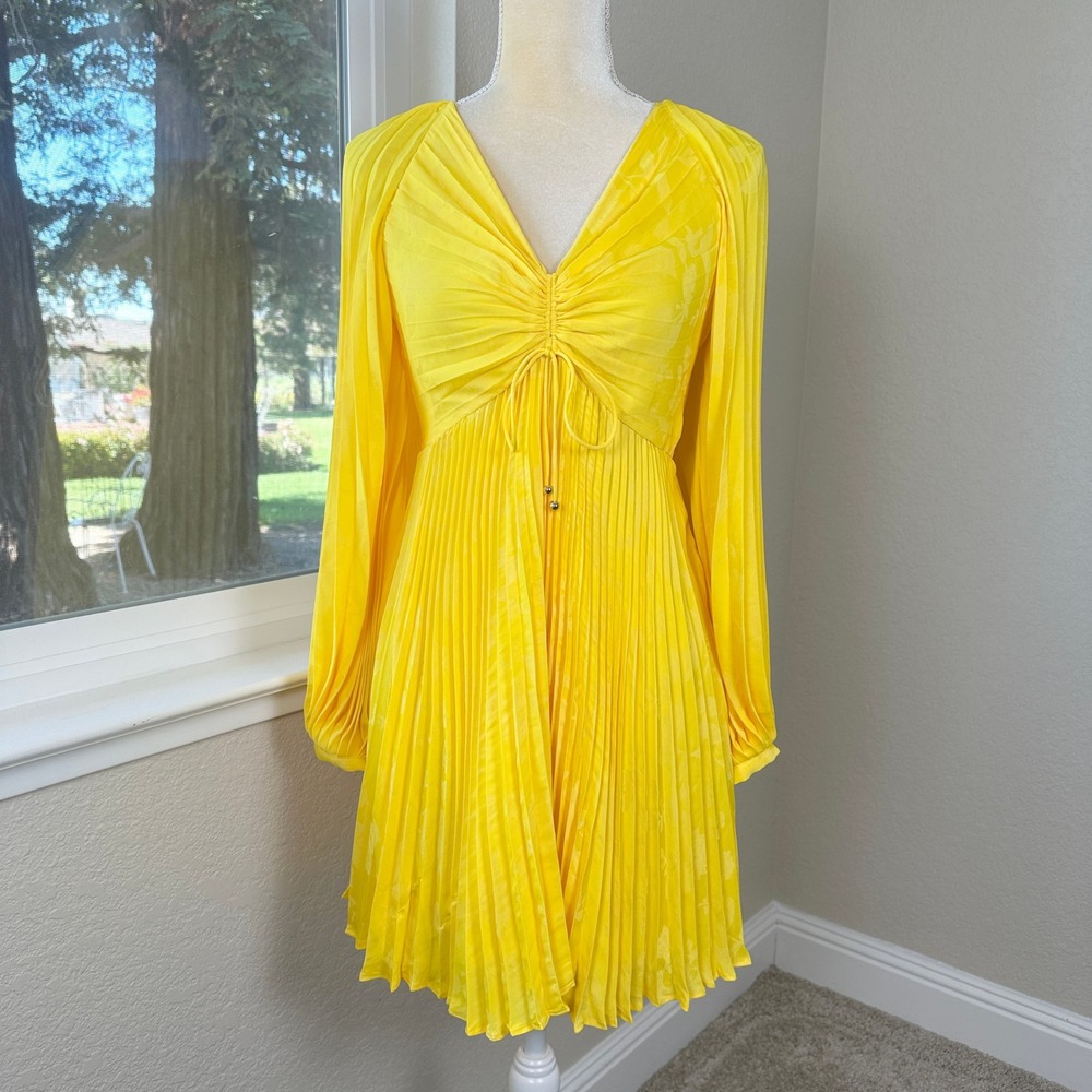 NWT Banana Republic Radiant Pleated Mini Dress 0 Yellow‎ Floral Jacquard Flowy